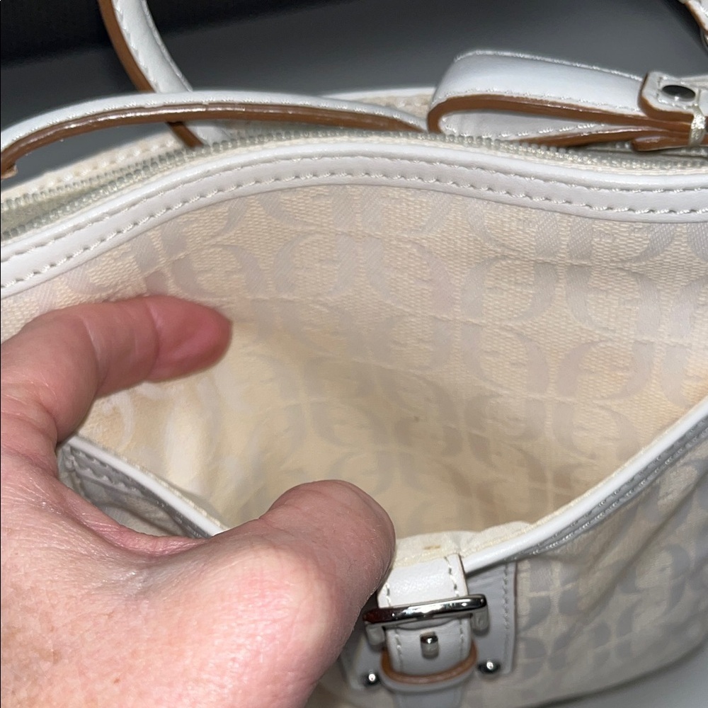 Fossil Cream/Tan Crossbody Bag with Front Buckle - Picture 13 of 13